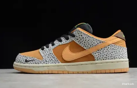 SB CD2563-002 Nike Low Safari Dunk 0520